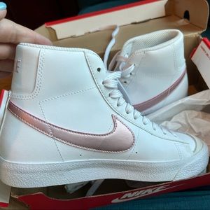 White and pink Nike blazers size 5Y or European 37.5